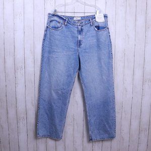 NWT Abercrombie & Fitch Y2K The Loose High Rise Denim Light Jeans | 42 in Waist!